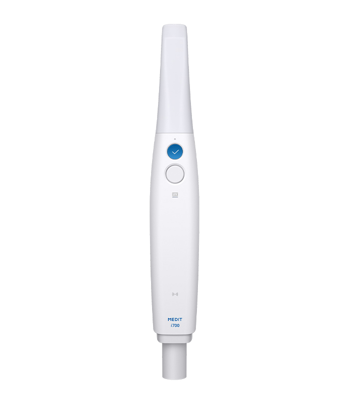 Medit i700 Wireless یک اسکنر داخل دهانی وایرلس با سرعت بالا، آزادی حرکتی بیشتر، باتری قابل شارژ و پشتیبانی از ورکفلوهای دندانپزشکی دیجیتال است